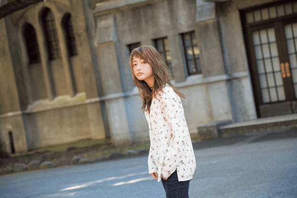 アシメバングで殻を破る 脱・コンサバウエーブ