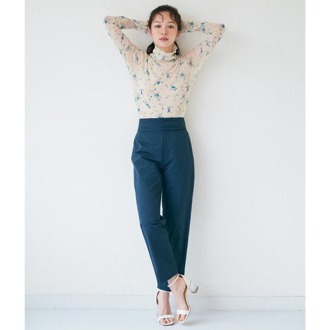 透け透け服も花柄なら背伸びしすぎない！「大人っぽいのになんか可愛い」を叶える愛嬌仕込みルック