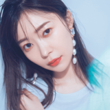 指原莉乃が「夏の終わりまでヘビロテ決定！」と推すトレンドの【オレンジメイク】アイテムって？