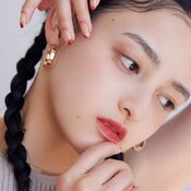 オンナっぷりと抜け感の究極バランス♡【王道レッド】のラフメイク HOW TO