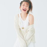 佐藤栞里、白服姿の笑顔に反響！透明感を底上げする【全身純白コーデ】3選