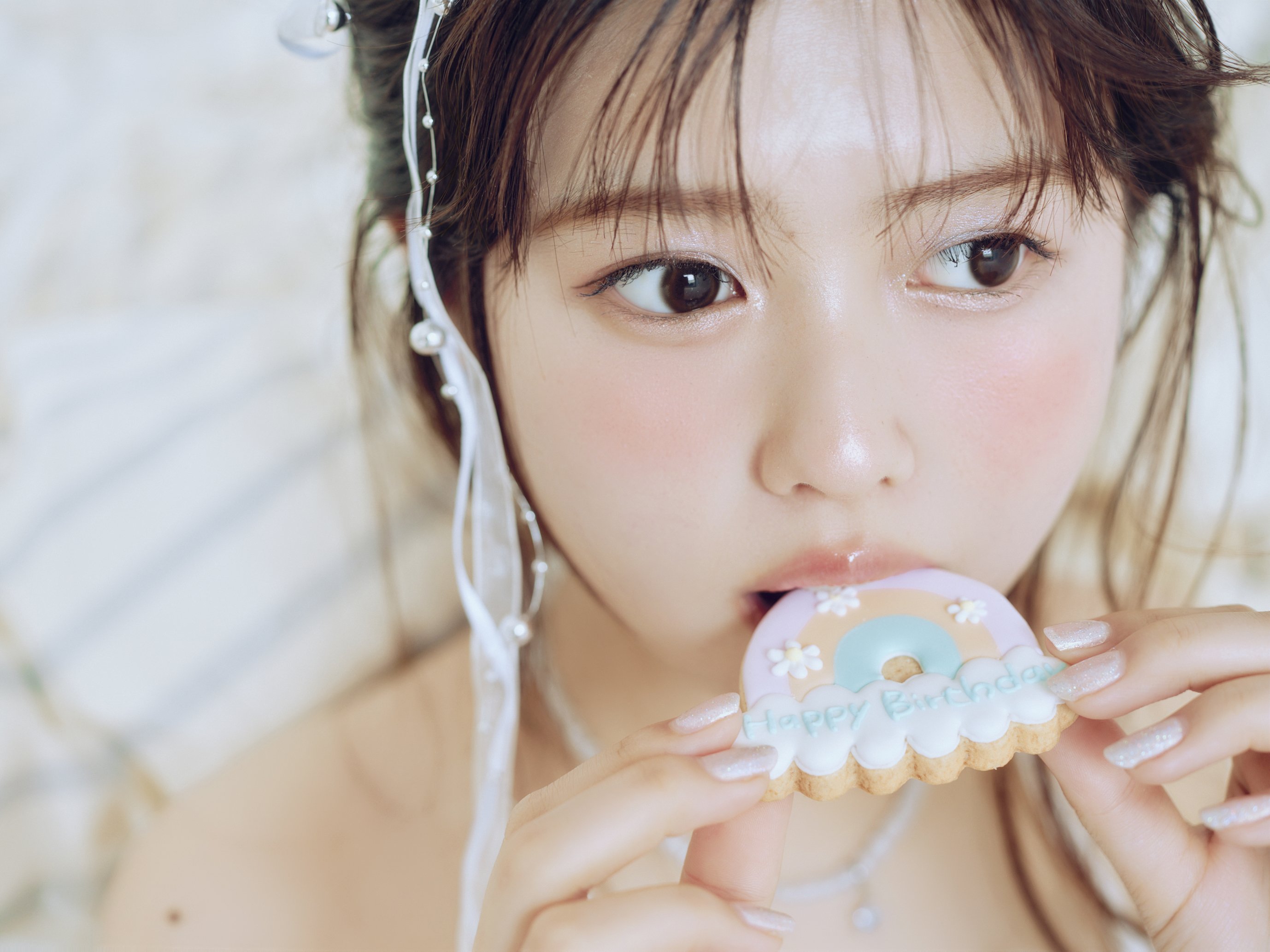 祝♡18歳】”おひなさま”長浜広奈、なりたい女性像は？「ちょっとクール