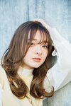 モデル/リシェル・メル 担当美容師/店長 佐野雄基さん