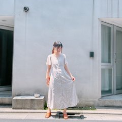 【GU￥2,490】ニュアンシーな花柄が大人顔なロングワンピを着こなし♡