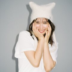 広瀬アリスがお手本♡「毎日の定番スタイル」ダボっとしたメンズライクなシルエットが可愛い♡こなれ感抜群【白T×デニムコーデ】
