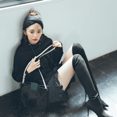 だって彼も黒が好きなんだもん！　オトナな彼をうならせるとっておきの肌見せブラックコーデ♡