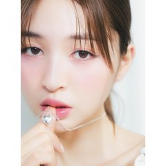 ナチュラルなようでしっかり目力を仕込む！素の目の魅力を最大限に引き出す【アイドルアイメイク】HOW TO♡