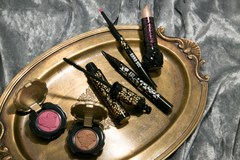 まだ間に合う！　”逆三角形”だけできるハロウィンメイク【ANNA SUIプレスさん直伝】