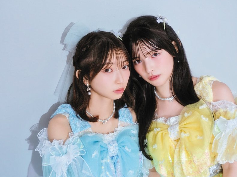 菅田愛貴、辻野かなみ。ar1.2月合併号より