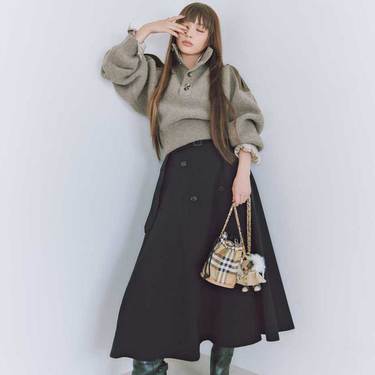 バーバリーチェックが今季トレンドとマッチ♡ 美シルエットで上品に