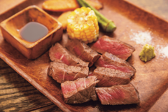 深夜でも素晴らしい肉料理に出会える!? 居心地の良い池尻の隠れ家的BAR【フォーリンデブはっしー】