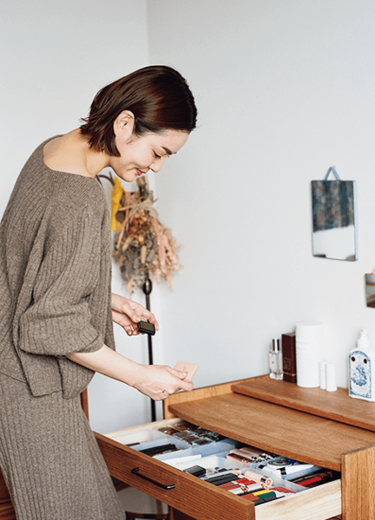 藤井明子ってどんな人 奇跡の40歳 の美肌の秘訣や結婚観 マインドについて聞いてみた Ar アール Web