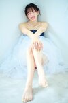 山本舞香。ar1・2月合併号より