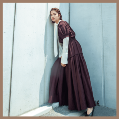 ベージュもいいけど オトナ女子こそあの締め色で美女見え！　濃厚カラーで叶えるワンランク上の私♡