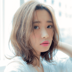 「旬髪ミディがさらに女っぽくなってカワイイ♡」可愛さ鬼増しな【外ハネミディ】スタイル４選