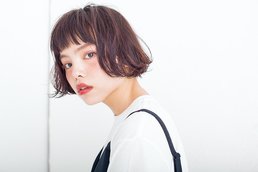 懐かしいのに新鮮プチモードな黒髪レトロポップ