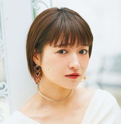 カットラインで魅せる大人女子のたしなみボブ