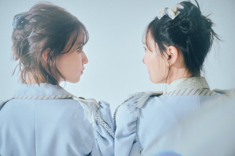 ≠ME 鈴木瞳美・冨田菜々風 ar1.2月合併号より