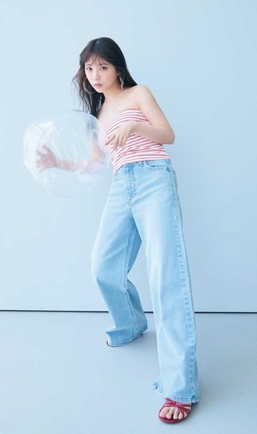 与田祐希さん×arイイ女コーデ特集【2025最新】デニム・adidasガゼル