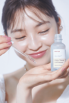 透明感UP!/上西星来、ar6月号より。ワンピース¥6,200/アンドロッティ ネックレス¥14,080/ソムニウム(ススプレス) イヤカフセット¥1,760/ゴールディ