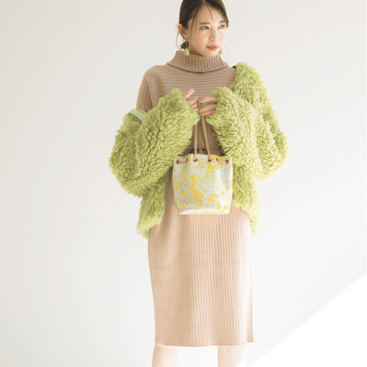 ピスタチオ色って知ってる？イチオシベージュコーデと合わせれば旬顔になれる♡