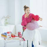 合わせ方で印象チェンジ♡上西星来が着こなすフレアスカートのススメ