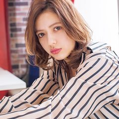 トレンド感満載のおしゃれミディアム