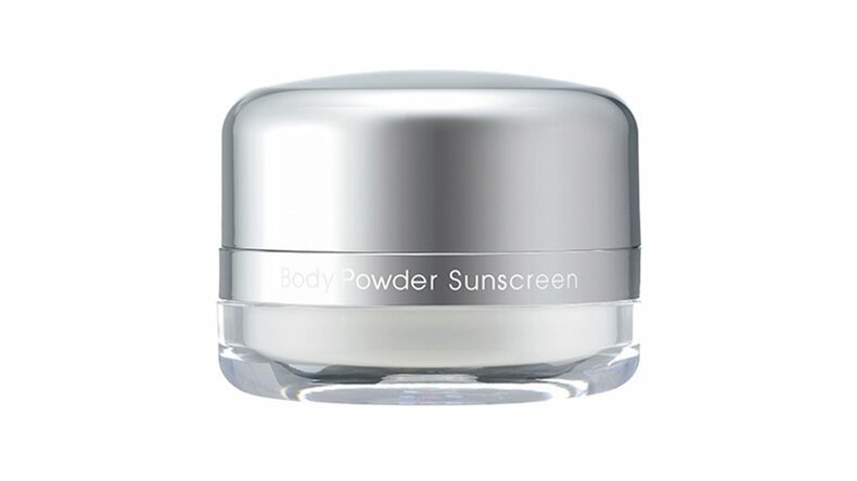 MiMC ボディーパウダーサンスクリーン SPF50+・PA++++ 8.5g ¥5,500(限定発売)/MiMC