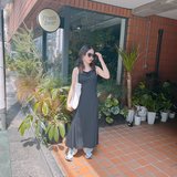 【UNIQLO￥2,990】ドレープ感が大人顔！黒キャミドレスの着こなし