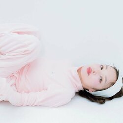 ピンクで魅せるイケイケ顔♡ イガリシノブが推す【ねおフェロ顔になれるベストコスメ】をご紹介