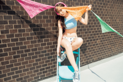 “洋服みたい”が今年のキーワード♥ ほどよいエロさも醸せるアメスリ水着で海へGO