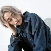 「センター分け男子しか勝たん! !」色気大放出な今っぽヘアのイケメンがたまらん♡