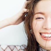 【指通りサラサラな髪になりたい!】使うシーン別でたっぷり紹介♡ヘアアイテム9選