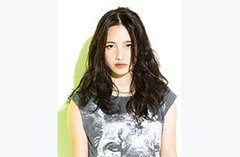 グランジロブならダークトーンもサマになる！