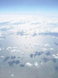 生理を早く終わらせる方法はある？腟内洗浄やピルのメリット・注意点などを解説