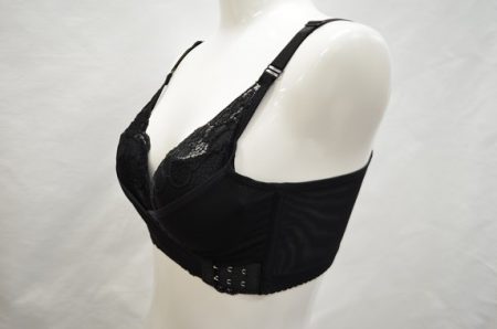 スゴすぎ バストアップ専門エステで本当に胸が上がるか試してみた たった3か条でアゲbody Arweb アールウェブ 4ページ目 大好きな人にモテるための髪型 メイク ファッション情報満載