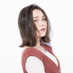 暗髪なのにアカ抜けてる♡ オリーブベージュに注目!