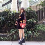 にぎやかカーデは辛口に締める！