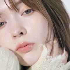 八木アリサが眼福アゲメイクに挑戦！　気分をグググと高めてくれる♡ うるうるgirlの【高まりコスメ】10選