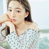 この夏のマスト！オンナっぷりを高める【肌見せトップス】2選