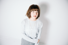 今どきマッシュは 縦長シルエットで ウルフっぽさをIN