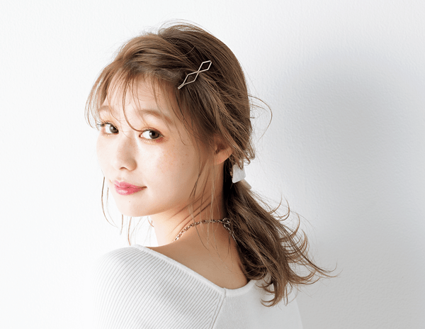 起きたら9時、髪もヤバいッ！そんな朝を乗り切る【お悩み別】簡単ヘアアレンジをご紹介♡