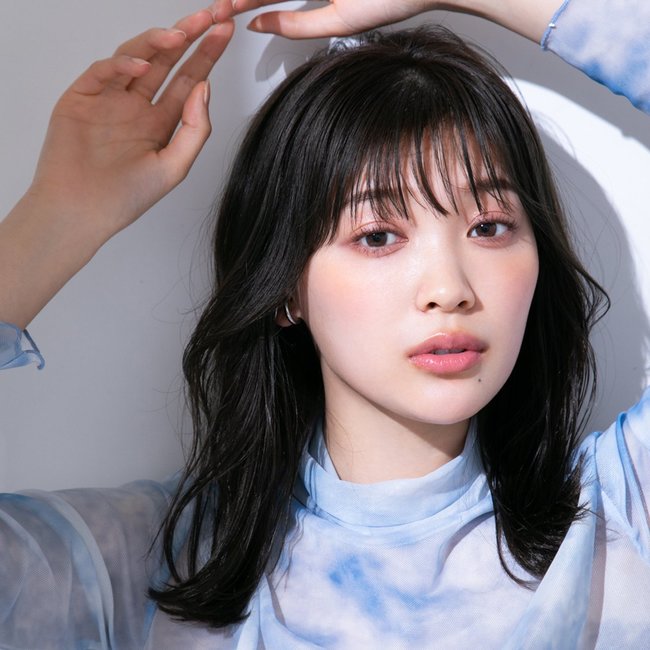 「前髪がなんかビミョー…」サイドの膨らみが原因！？イマイチ決まらない前髪をプロが簡単テクでサクッと解消！