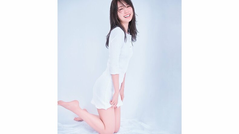 賀喜遥香、笑顔について語る「目まで笑っていると、より幸せそうに見えるんですよね。」かっきー流笑顔の作り方も伝授♡