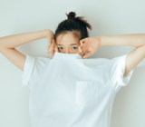 「やっば、色っぽ！！」家デートで彼に飛びつかれたい女子が準備しておくモノって？