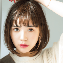 ボブで横顔美人になりたくない?〇〇を耳にかけるだけでこんな効果があるなんて…