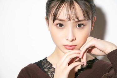 この美女 17歳ってマジ クールビューティな高校生アイドルがピュアすぎてつい得意科目とか聞いちゃった Nmb48梅山恋和 Arweb アールウェブ 2ページ目 大好きな人にモテるための髪型 メイク ファッション情報満載