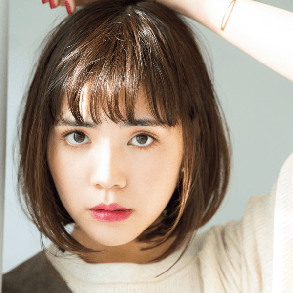 ボブで横顔美人になりたくない？〇〇を耳にかけるだけでこんな効果があるなんて…