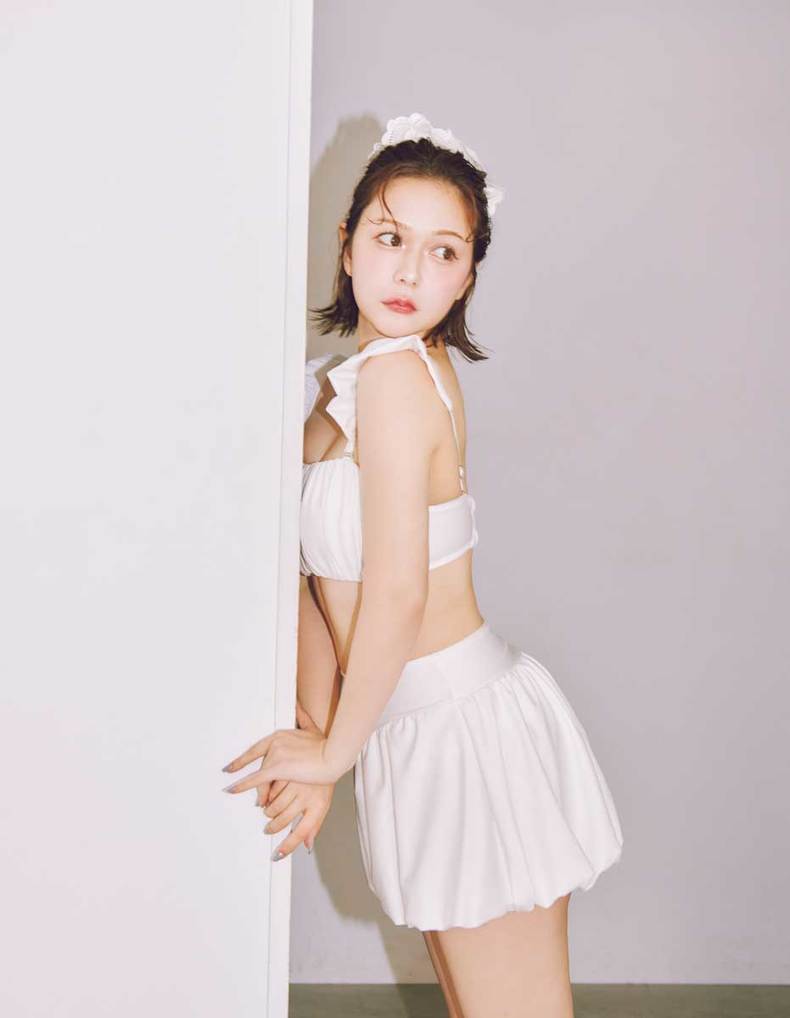 村重杏奈。ar7月号より