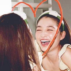 ”高嶺の花”感を出したい♡「ツン」と「可愛さ」の両立ってこういうコト！【コケティッシュチーク】を縦長に入れると…？